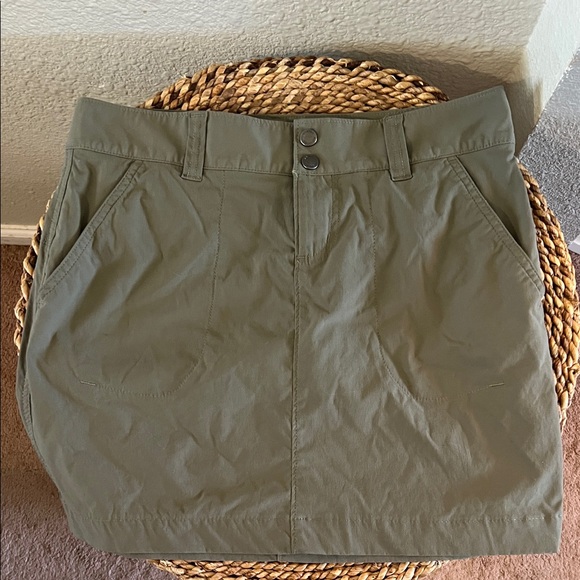 Columbia Hiking Skort - Picture 1 of 6